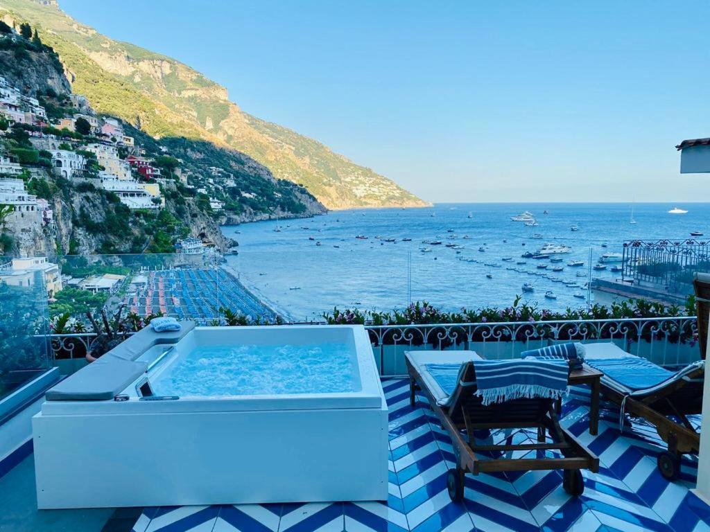 Villa Diamond Luxury Suite Positano Bagian luar foto
