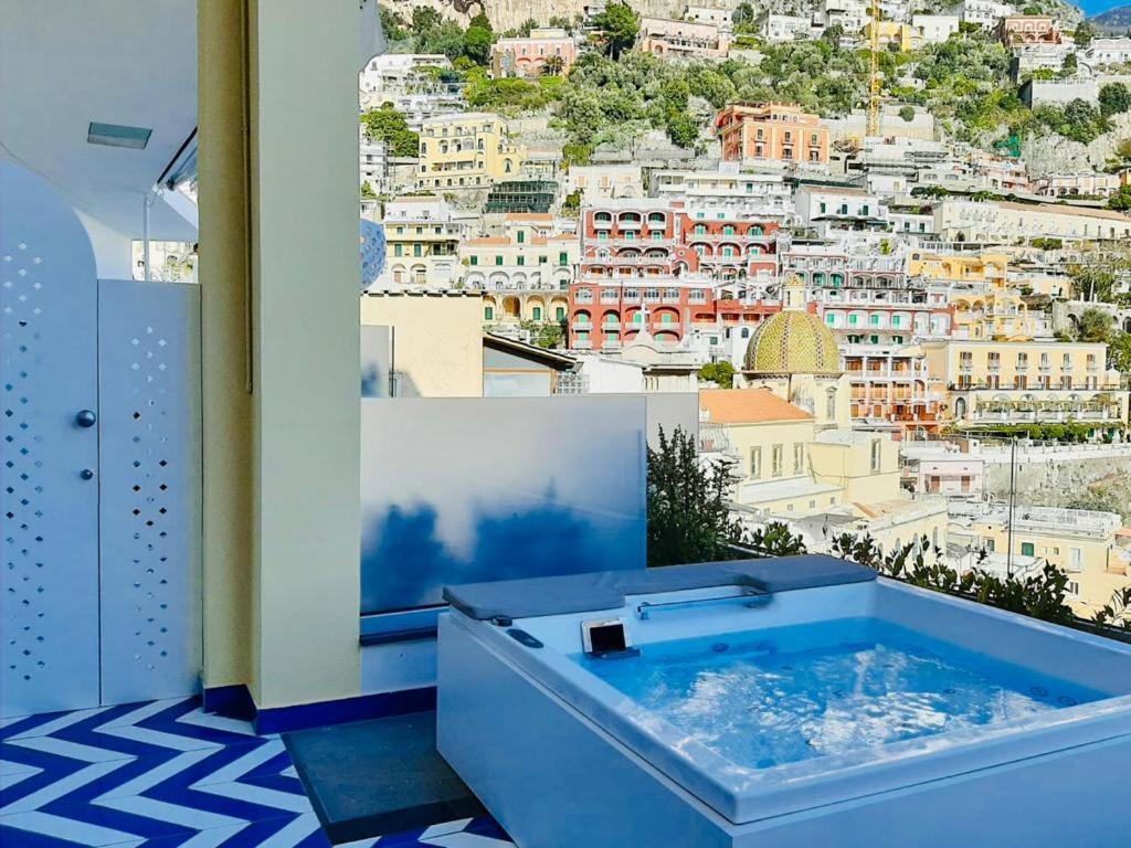 Villa Diamond Luxury Suite Positano Bagian luar foto